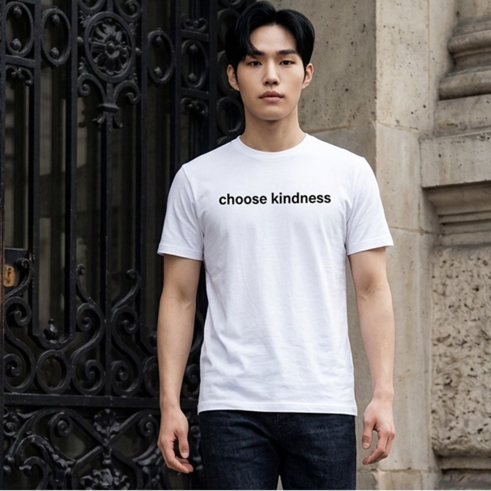 NWT Queer Eye White Short Sleeve Graphic Tee Shirt “Choose Kindness” - XL
